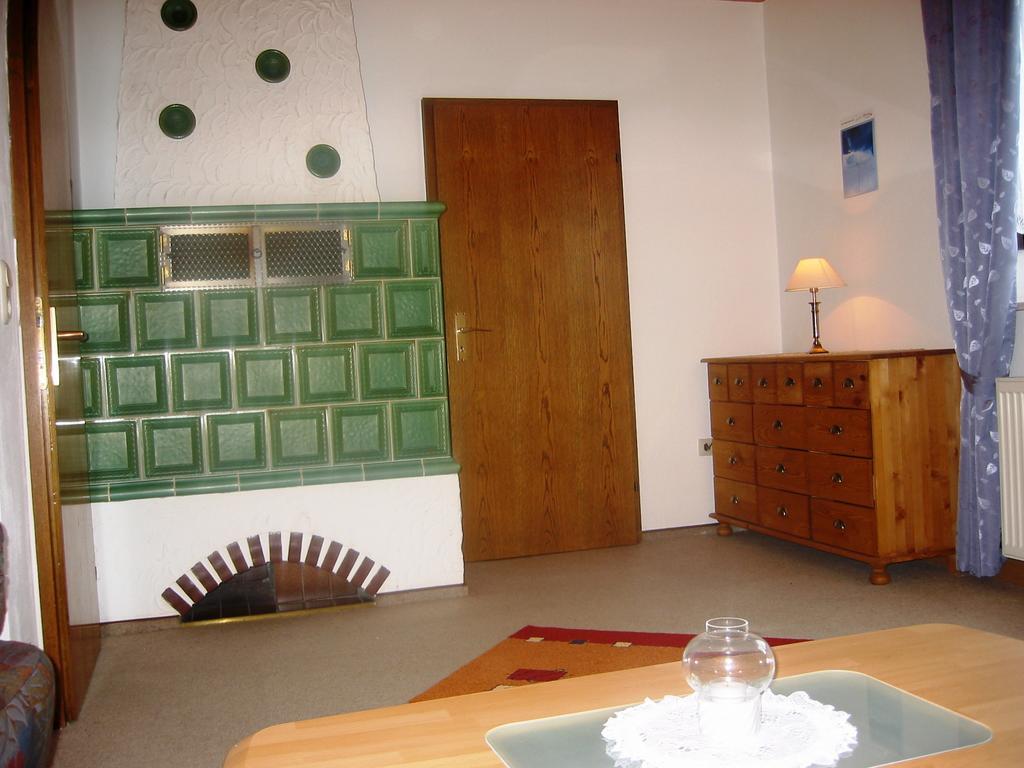 Ferienwohnungen Haus Waltraud Steinwiesen Ngoại thất bức ảnh